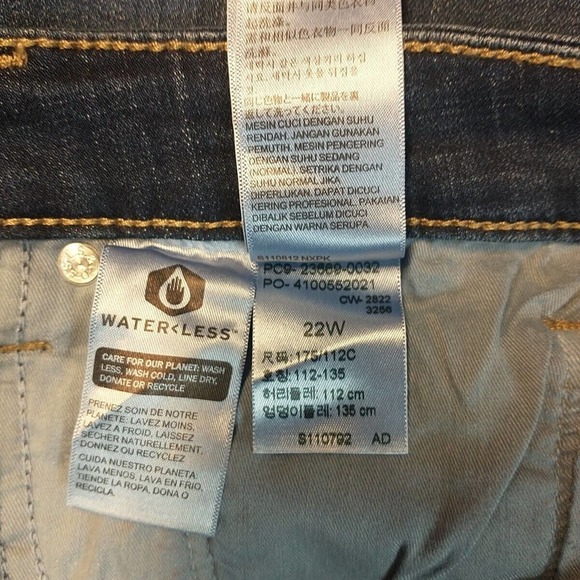 Levis Mid-Rise Denim Jean Mid Length Shorts Womens Size 22 - Picture 15 of 15